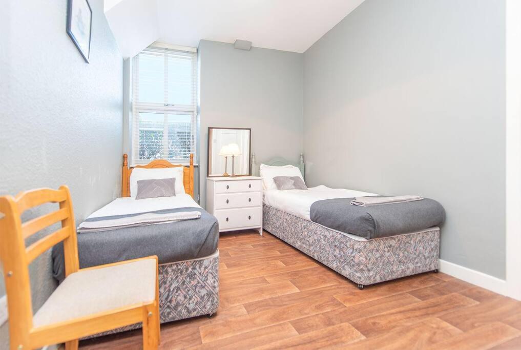 Clonbur House - Studio Village Apartment غالواي المظهر الخارجي الصورة